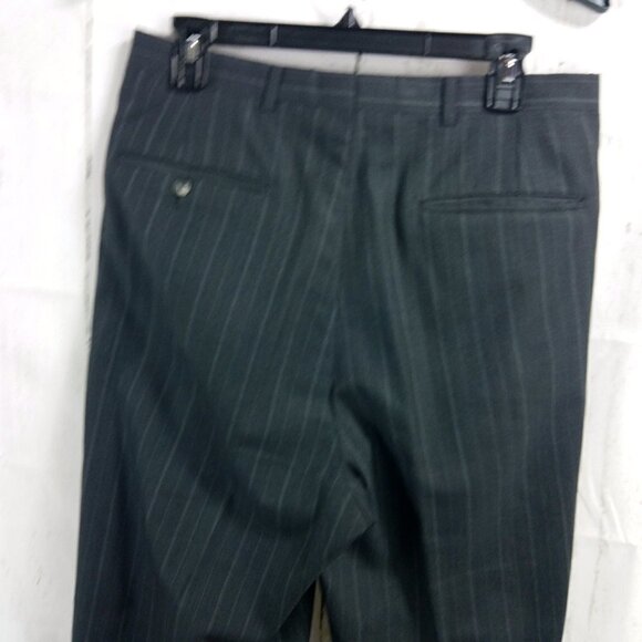 Austin Reed Regent Street Dillard's 40R Dark Gray Striped 2pc Suit 32x31 Pleated - Picture 13 of 15